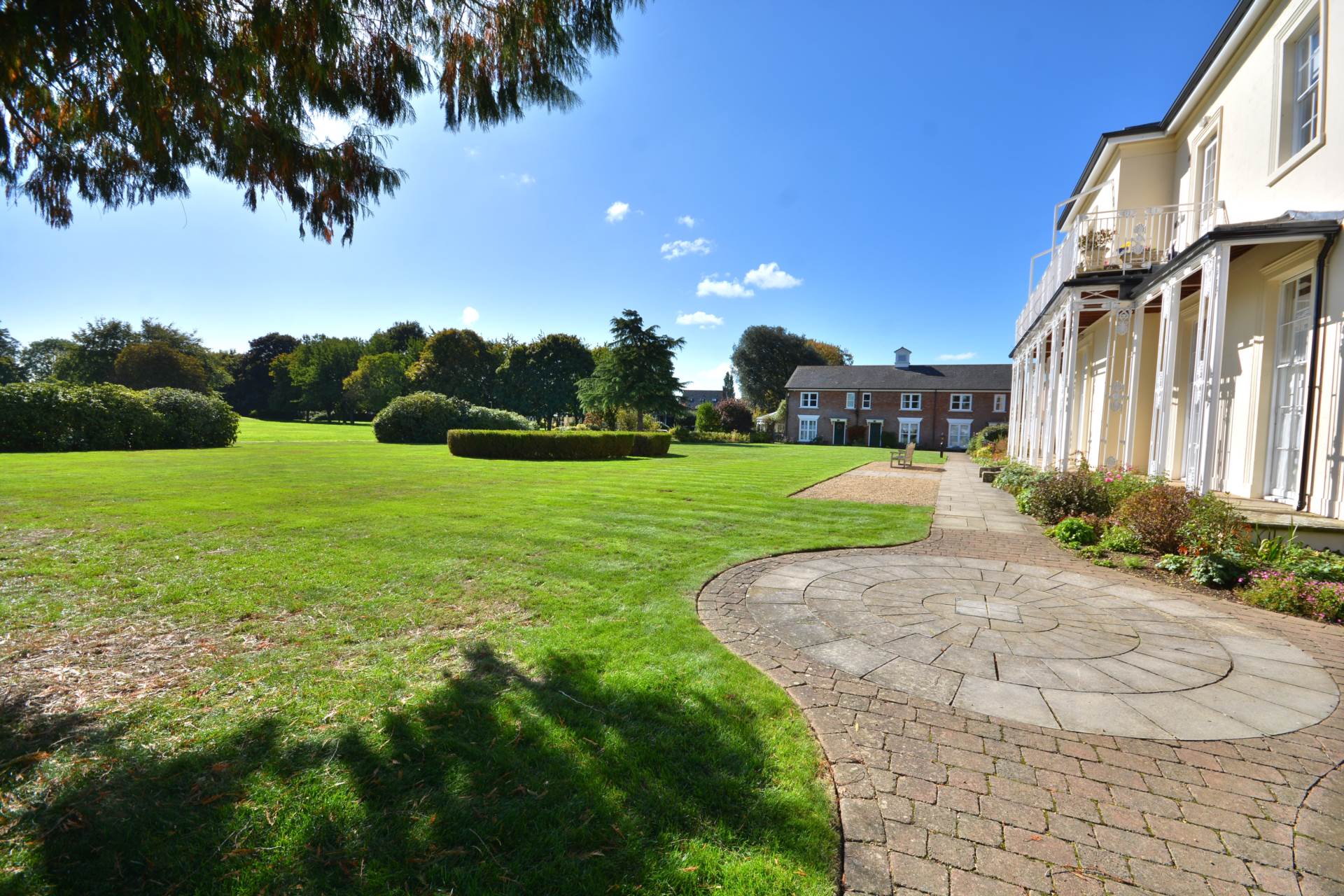 Additional Property Image 2 bedroom Terraced for sale in Rugby 22