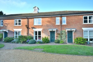 2 bedroom Terraced for sale in Rugby