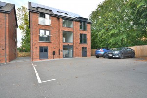 2 bedroom Apartment for sale in Rugby