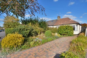 2 bedroom Semi Detached Bungalow for sale in Rugby