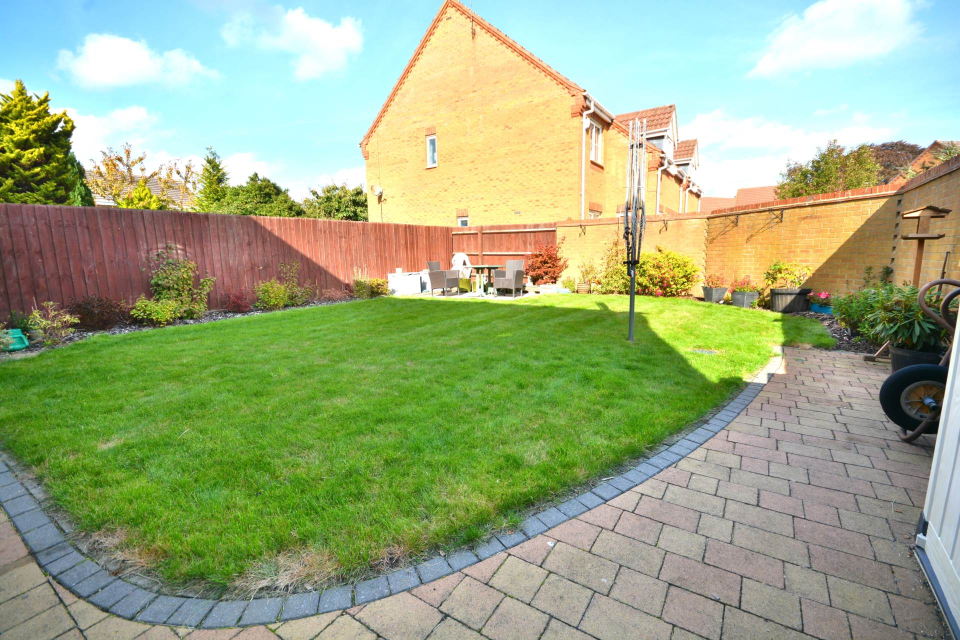 Additional Property Image 4 bedroom Detached for sale in Rugby 4