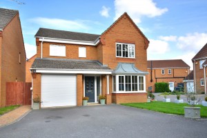 4 bedroom Detached for sale in Rugby