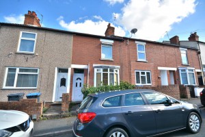 2 bedroom Terraced for sale in Rugby