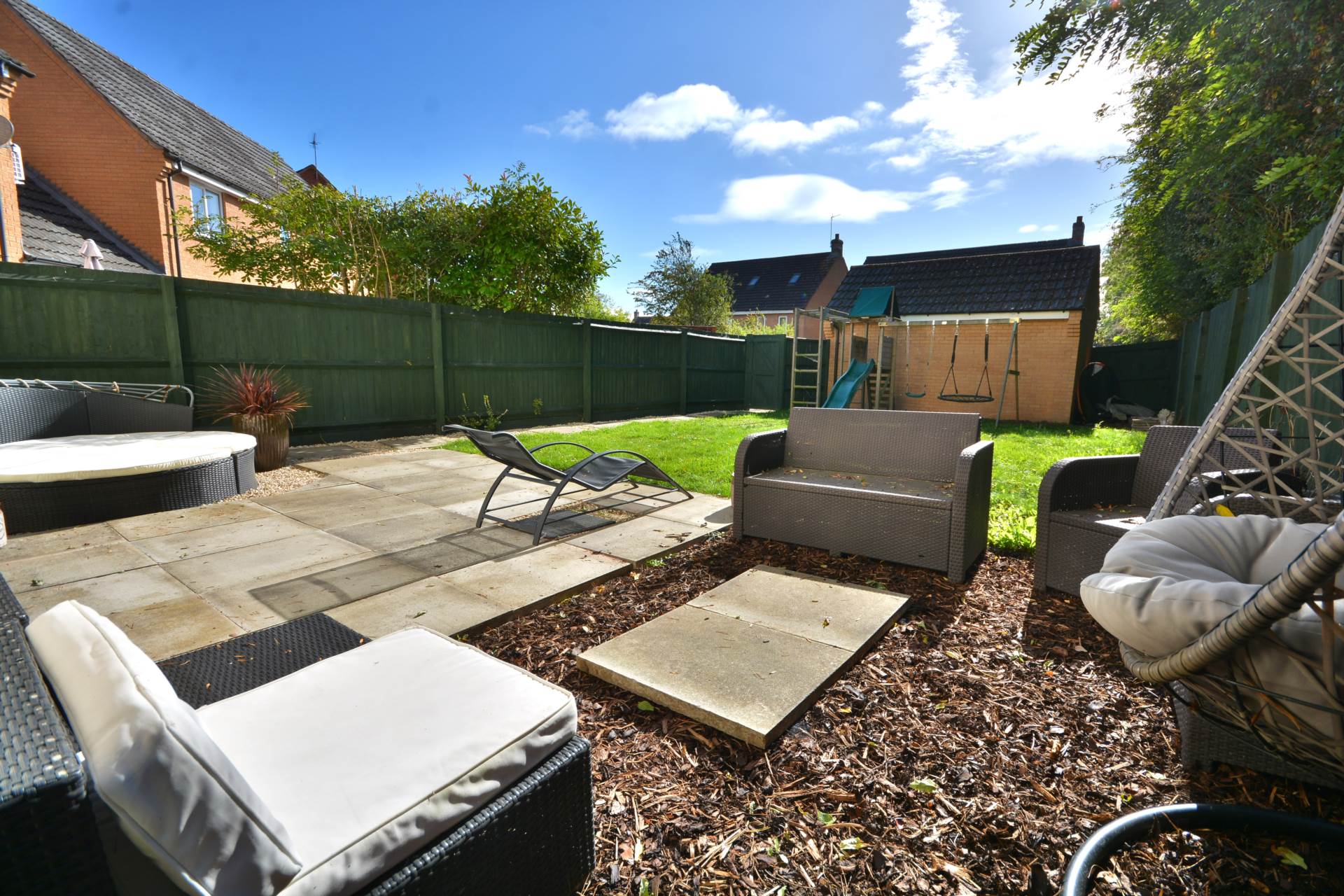 Additional Property Image 4 bedroom Detached for sale in Rugby 25