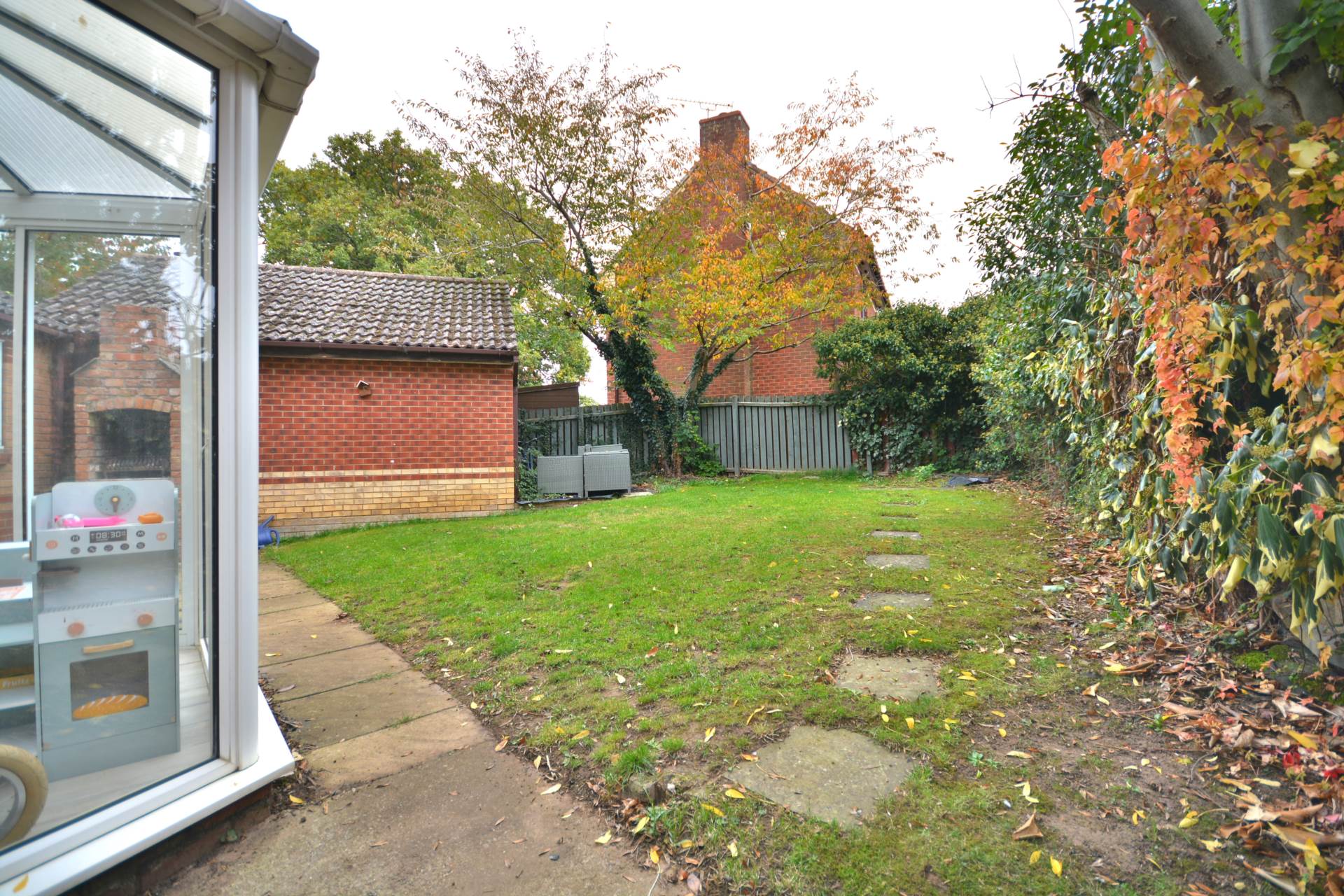 Additional Property Image 4 bedroom Detached for sale in Rugby 22