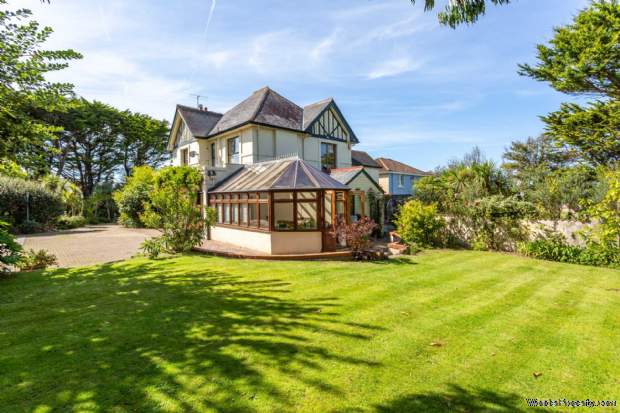 Additional Property Image 6 bedroom Detached for sale in Bideford 2