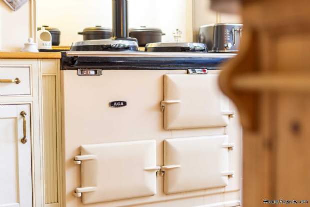 Additional Property Image 6 bedroom Detached for sale in Bideford 12