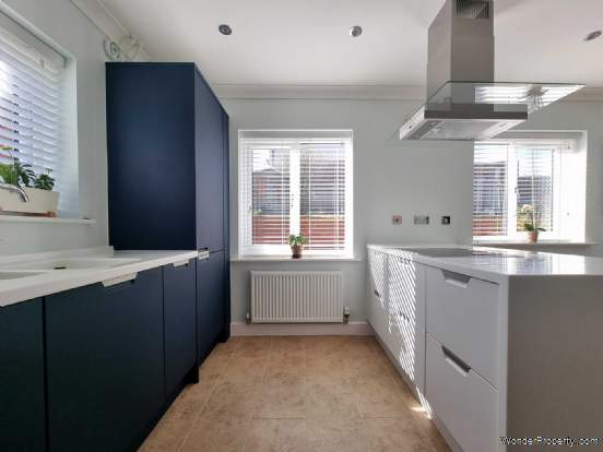 Additional Property Image 4 bedroom Detached for sale in Bideford 11
