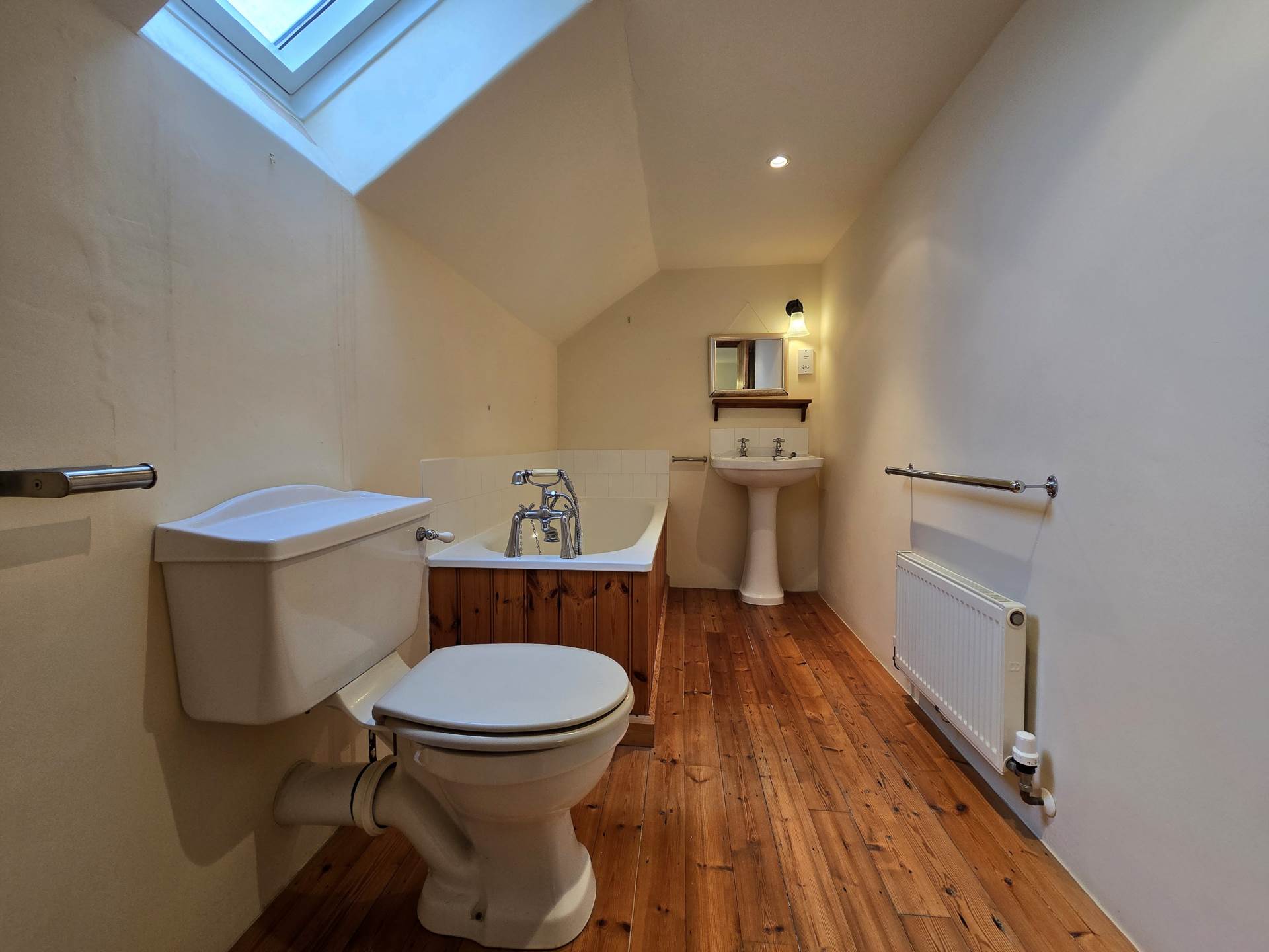 Additional Property Image 5 bedroom Detached for sale in Bideford 10