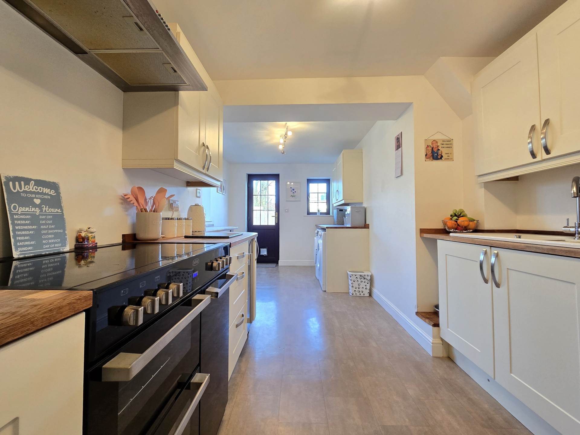 Additional Property Image 3 bedroom Terraced for sale in Bideford 2