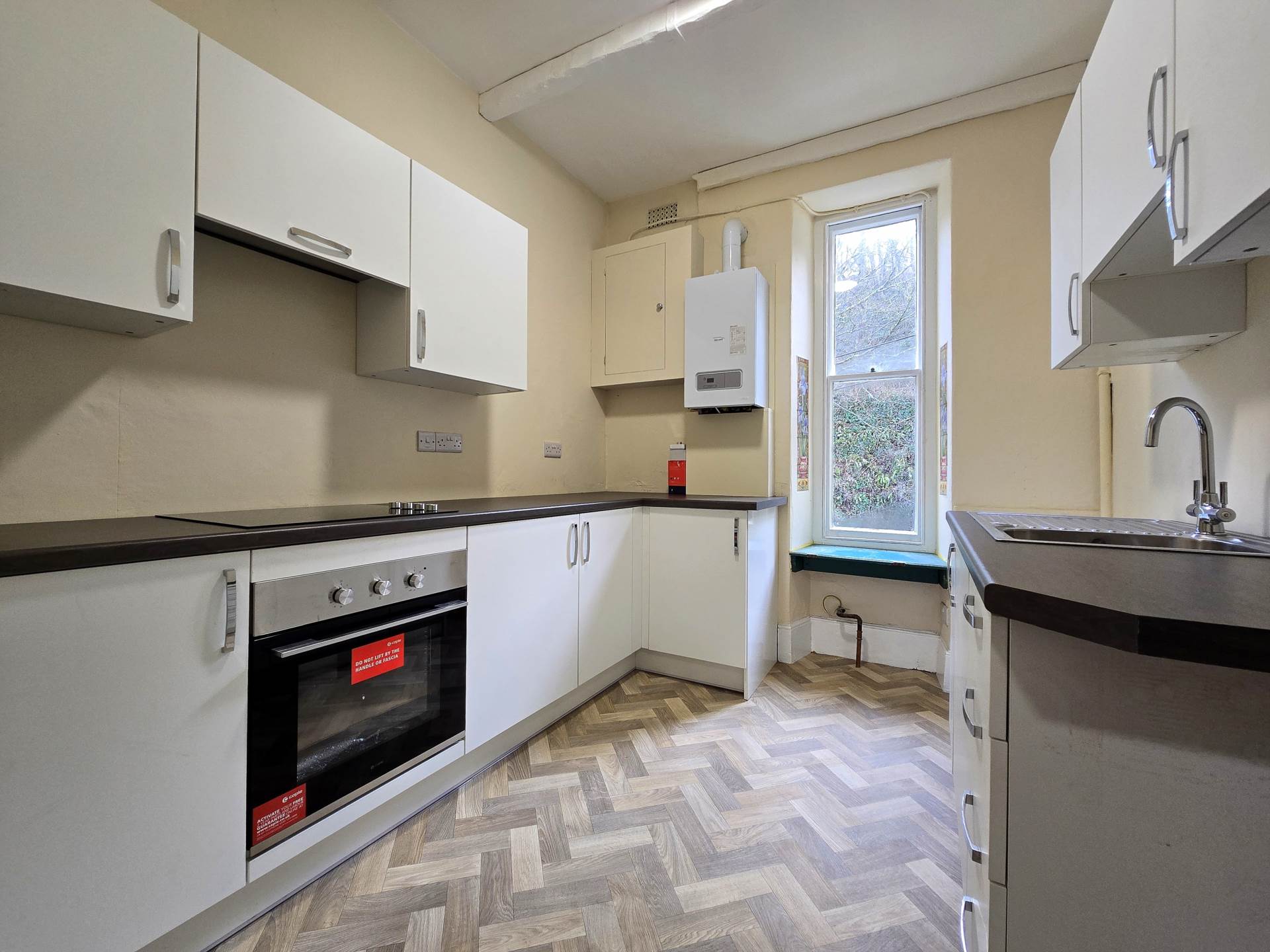 Additional Property Image 2 bedroom Apartment for sale in Bideford 4