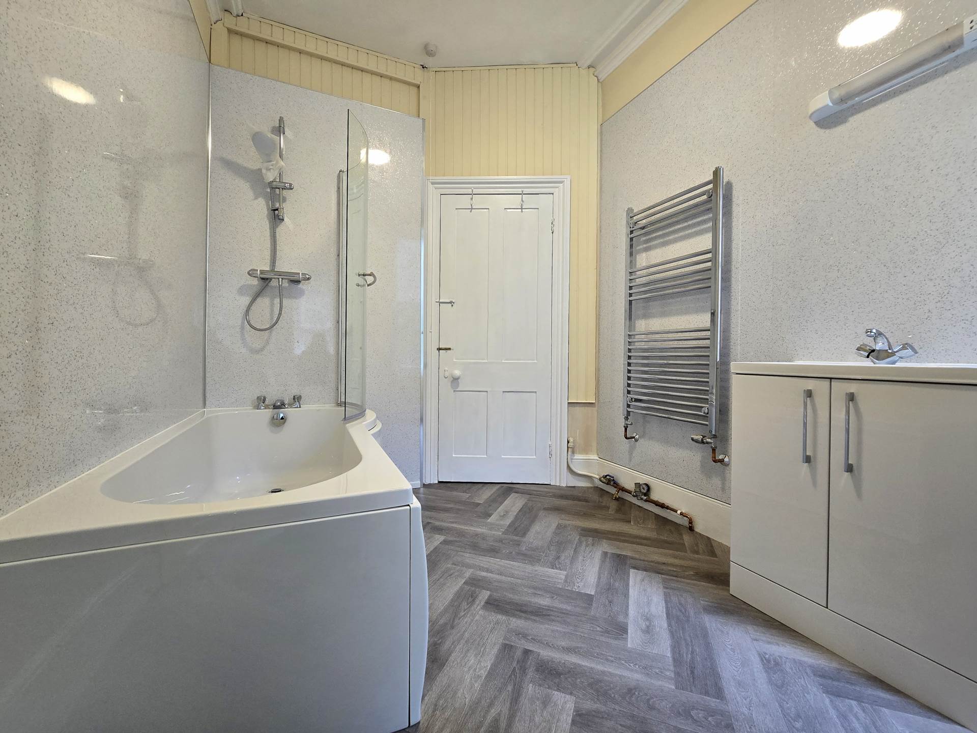 Additional Property Image 2 bedroom Apartment for sale in Bideford 12