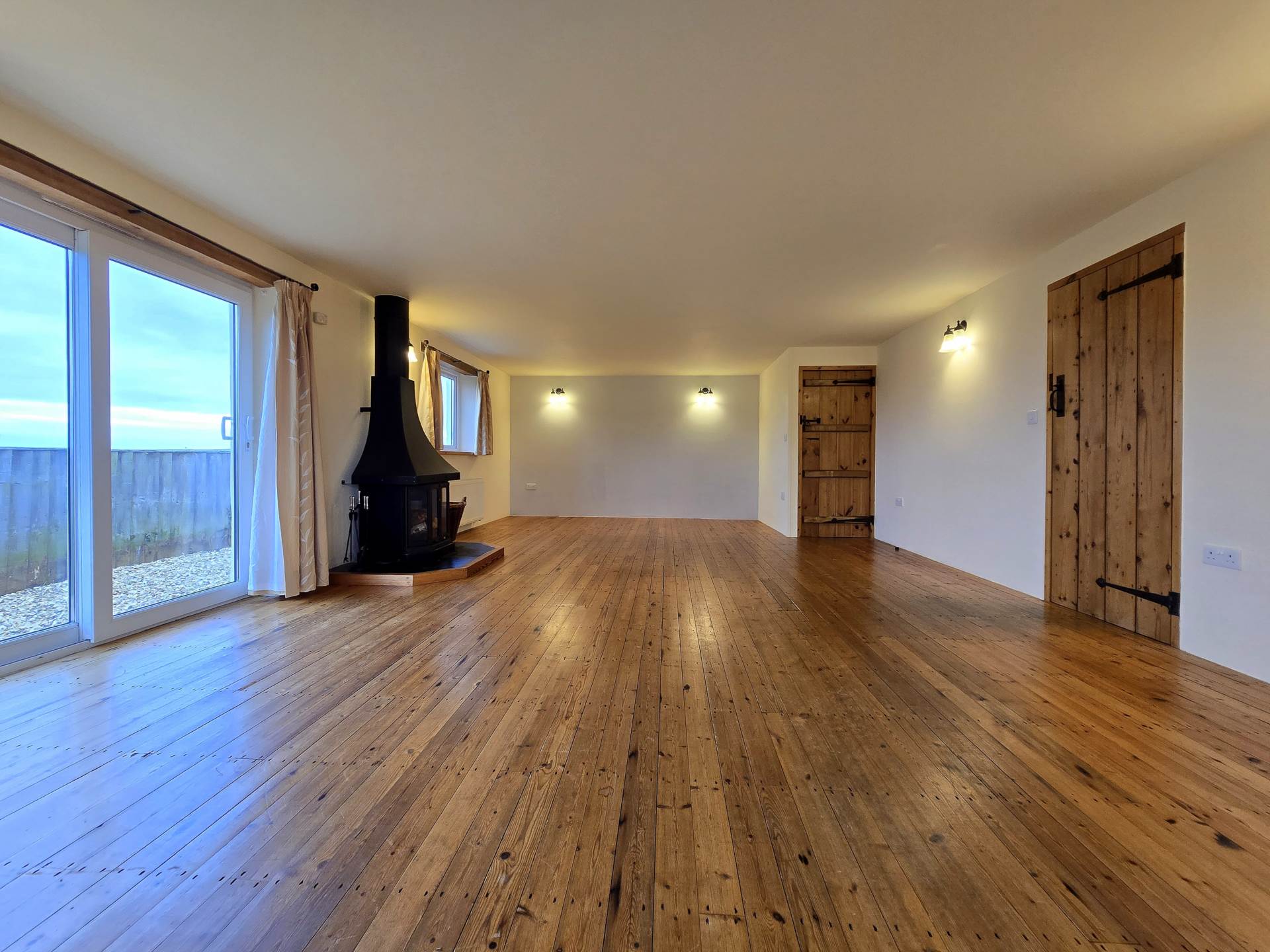 Additional Property Image 5 bedroom Detached for sale in Bideford 6