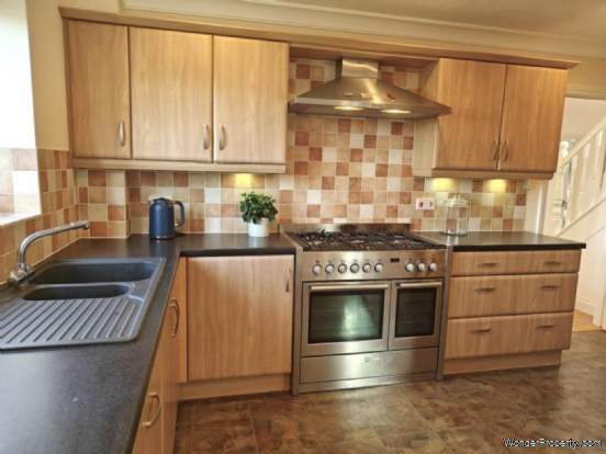 Additional Property Image 5 bedroom Detached for sale in Bideford 16