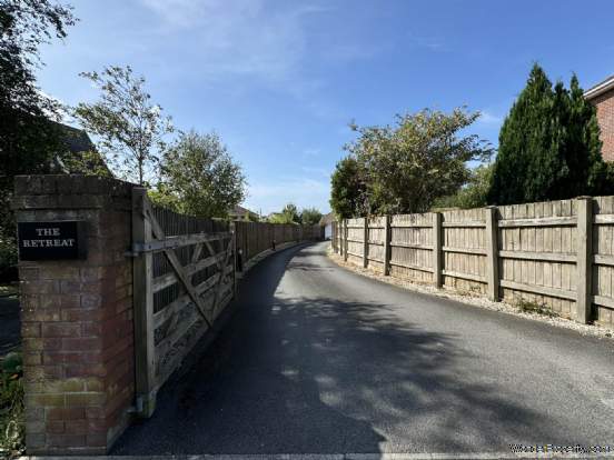 Additional Property Image 5 bedroom Detached for sale in Bideford 8