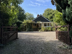2 bedroom Bungalow for sale in Bideford