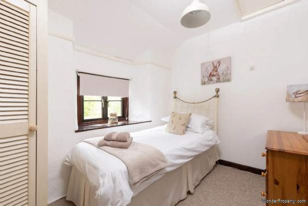 Additional Property Image 3 bedroom Detached for sale in Bideford 4