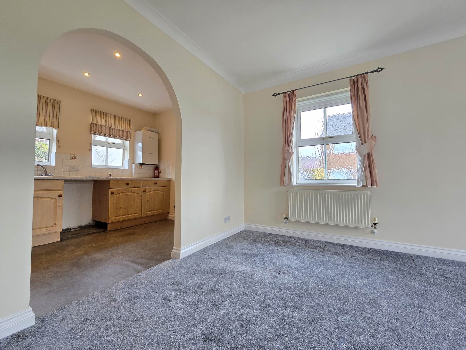 Additional Property Image 2 bedroom Apartment for sale in Bideford 3