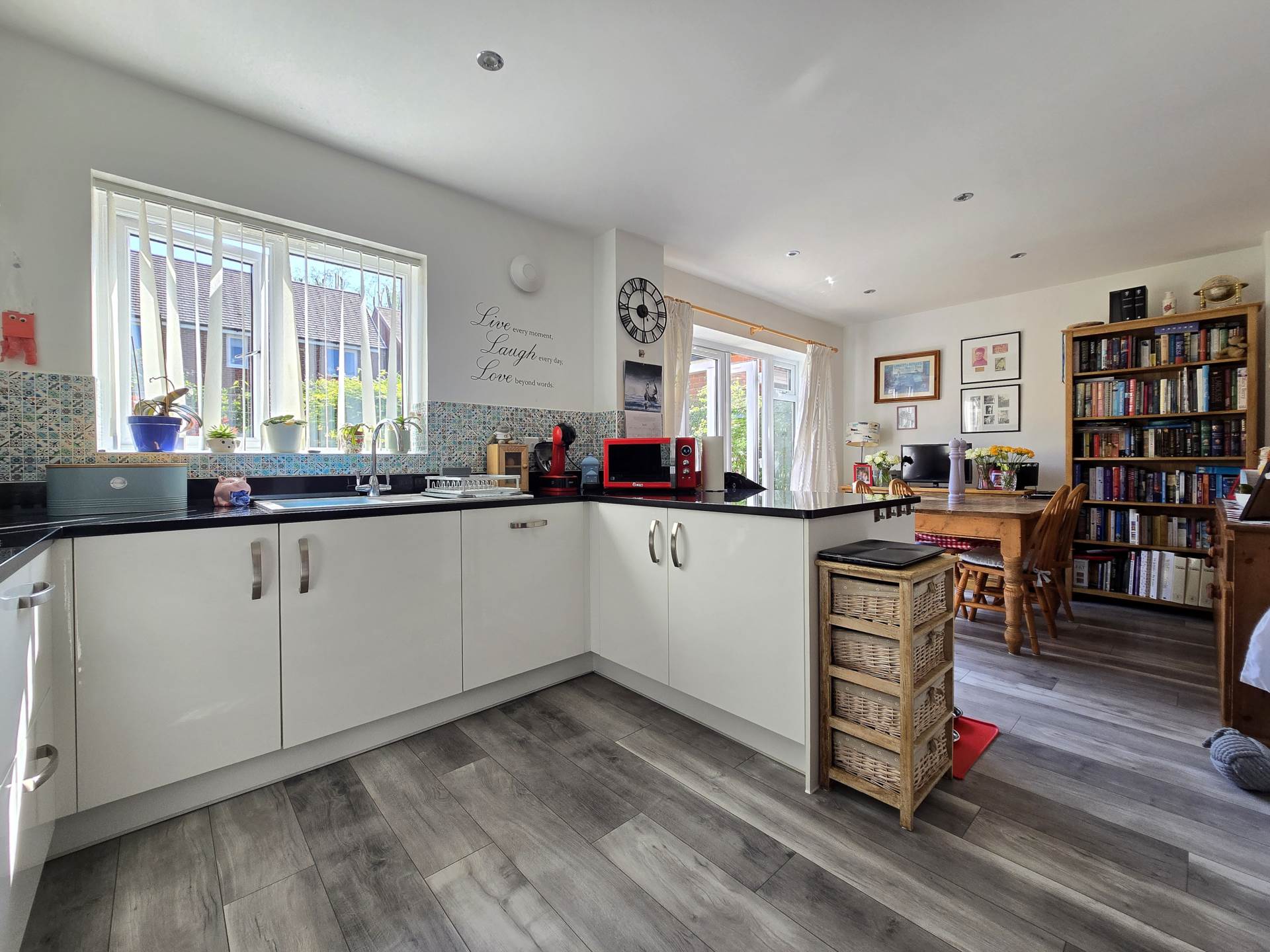 Additional Property Image 4 bedroom Detached for sale in Bideford 8