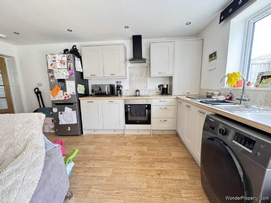 Additional Property Image 2 bedroom Bungalow for sale in Bideford 3