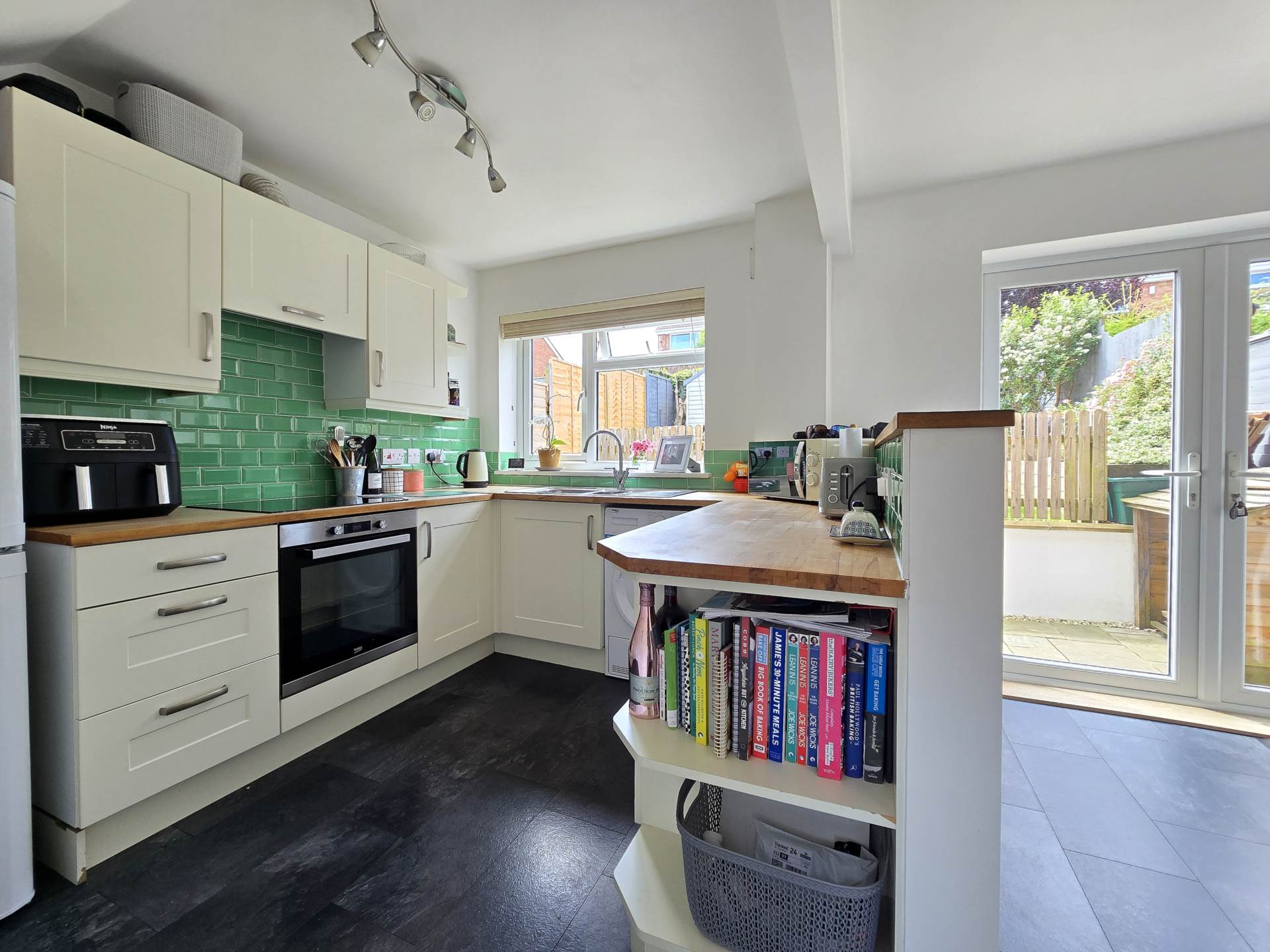 Additional Property Image 3 bedroom Semi Detached for sale in Bideford 6