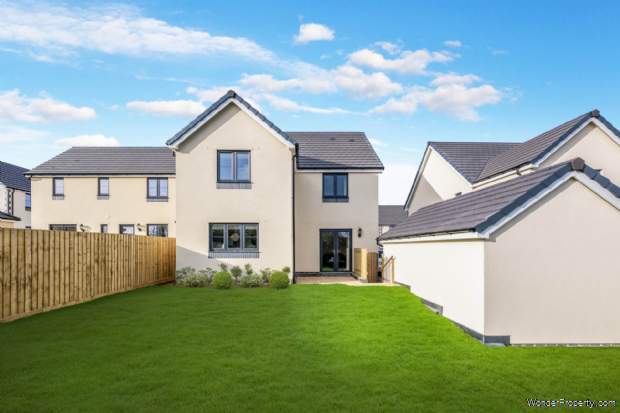 Additional Property Image 4 bedroom Detached for sale in Bideford 10