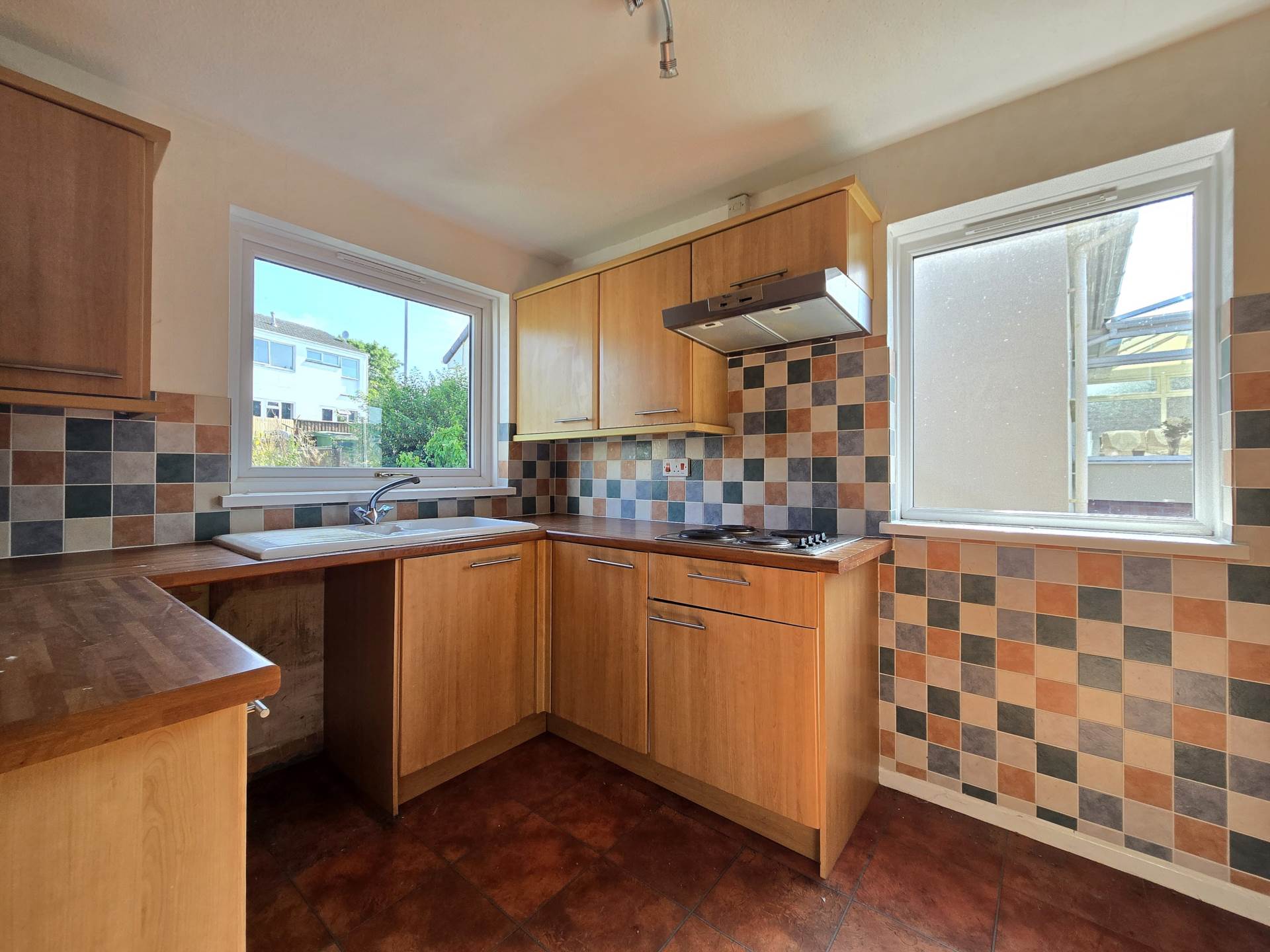 Additional Property Image 2 bedroom Bungalow for sale in Bideford 3