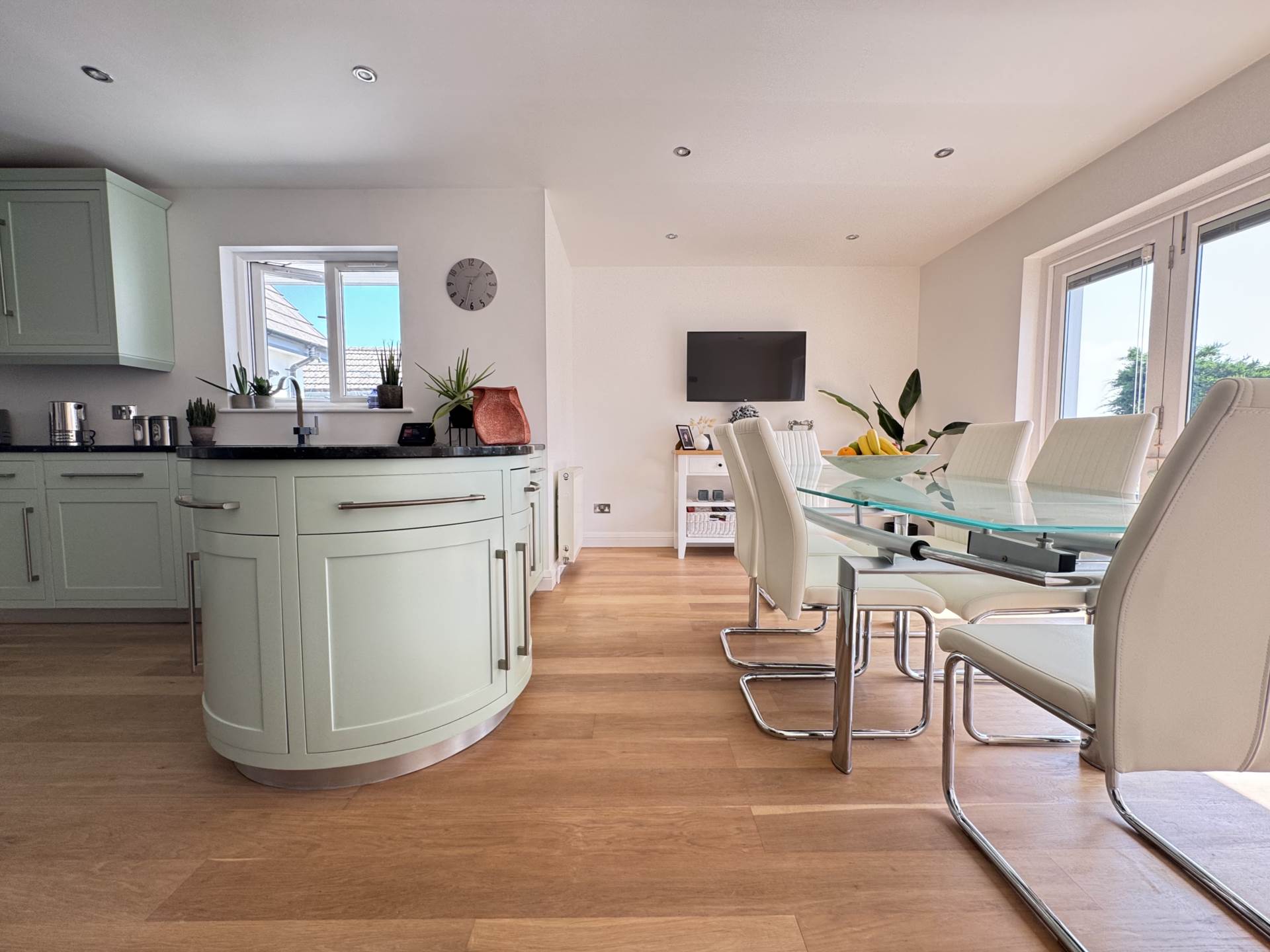 Additional Property Image 5 bedroom Detached for sale in Bideford 3