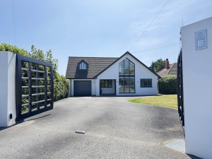 5 bedroom Detached for sale in Bideford