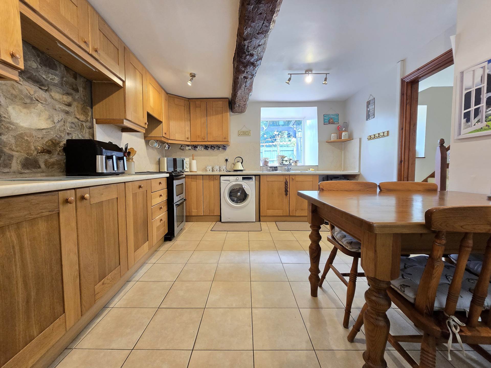 Additional Property Image 4 bedroom Detached for sale in Torrington 4