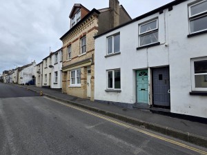 2 bedroom Terraced for sale in Bideford