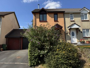 2 bedroom Semi Detached for sale in Torrington