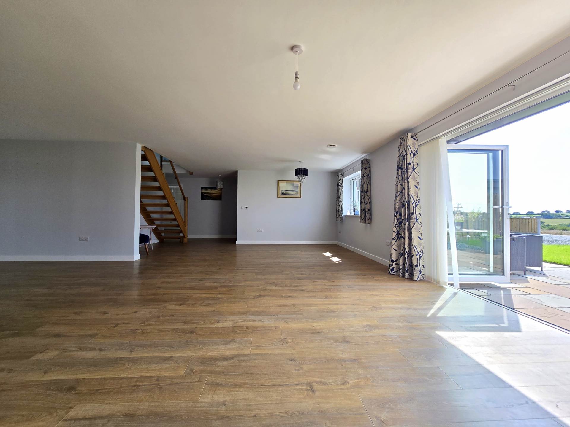 Additional Property Image 4 bedroom Detached for sale in Torrington 7
