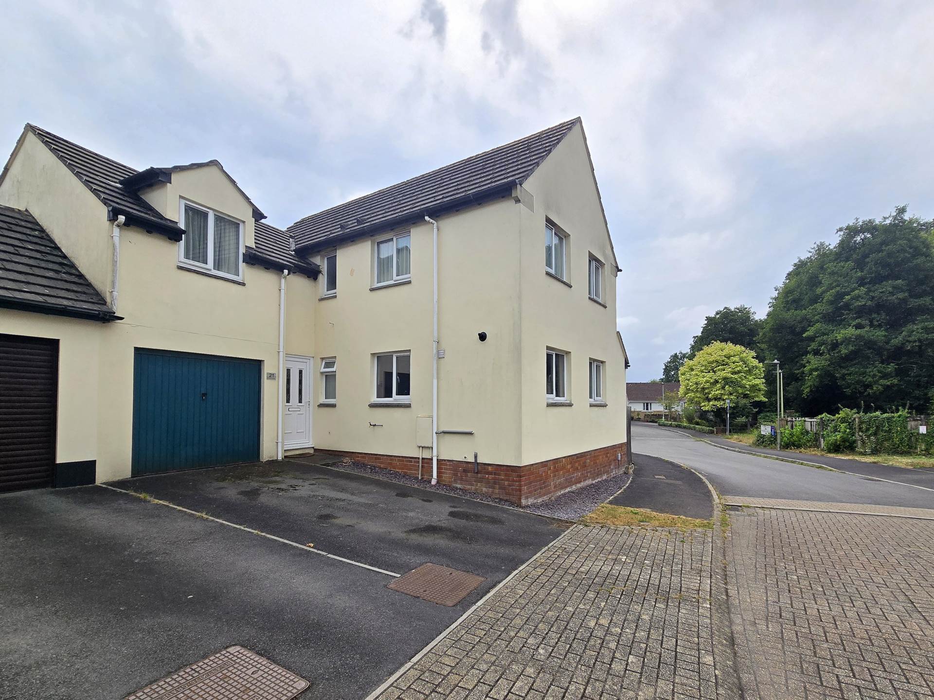 4 bedroom Link Detached House for sale in Barnstaple