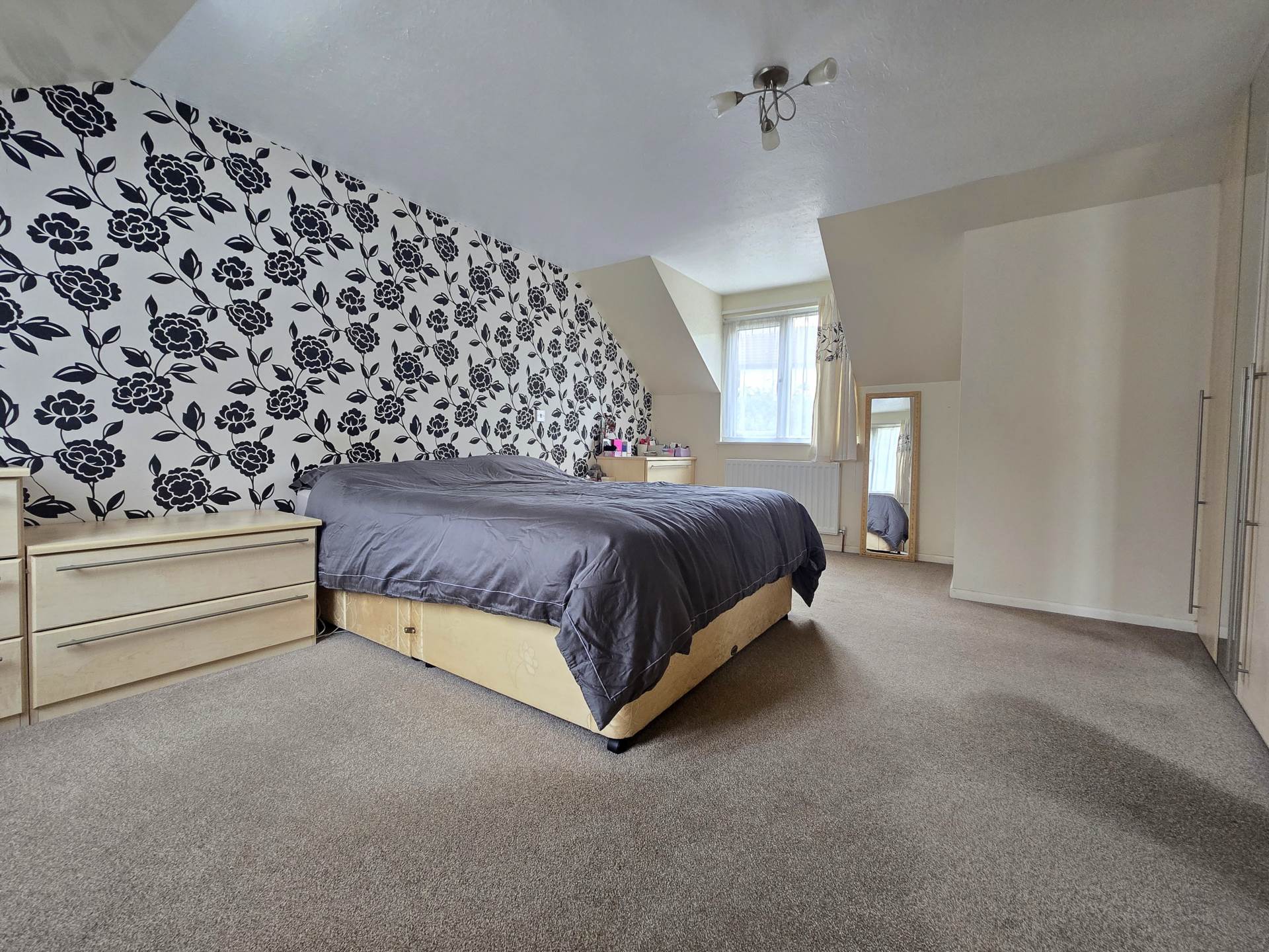 Additional Property Image 4 bedroom Link Detached House for sale in Barnstaple 11