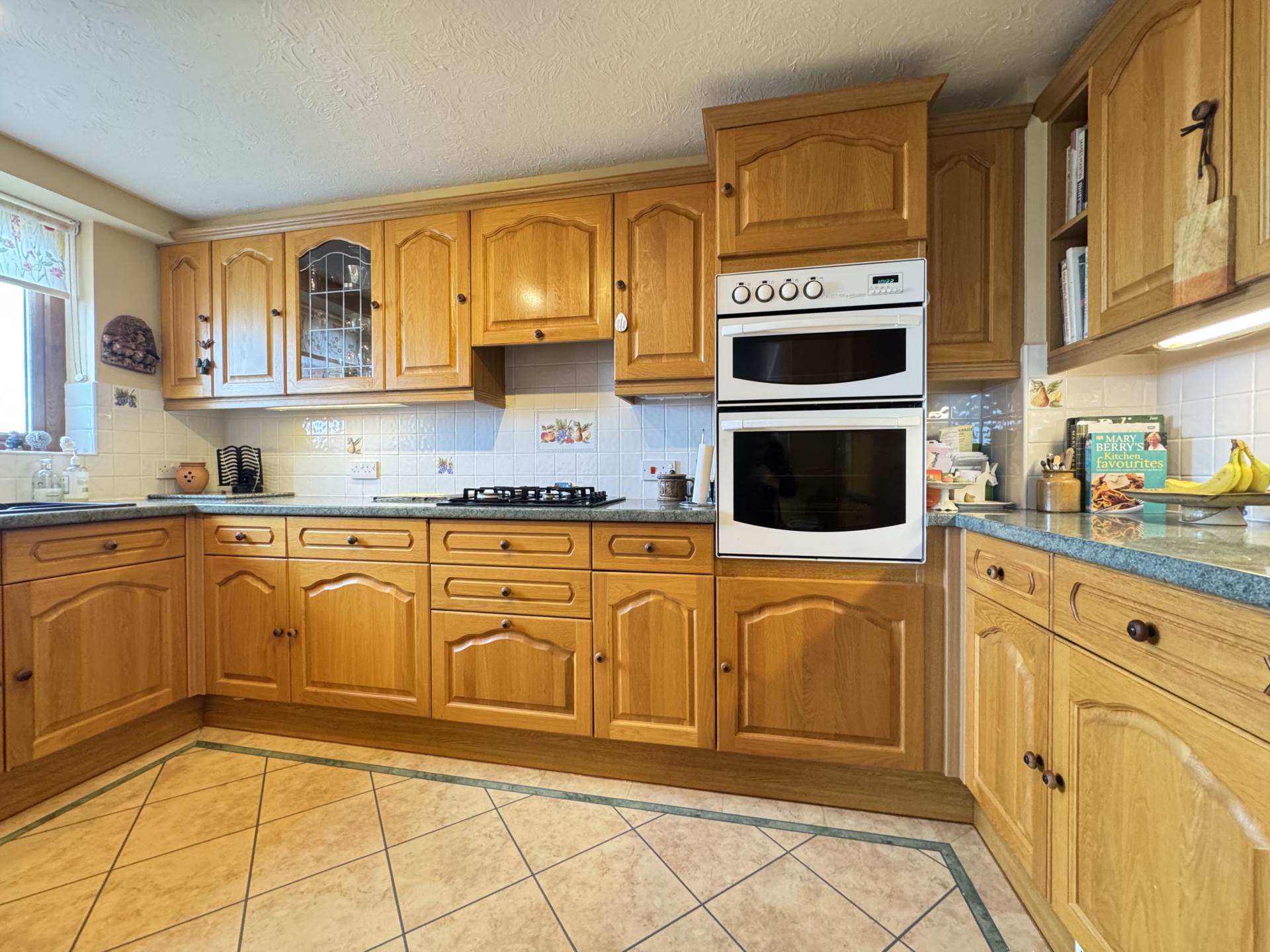 Additional Property Image 3 bedroom Apartment for sale in Bideford 4