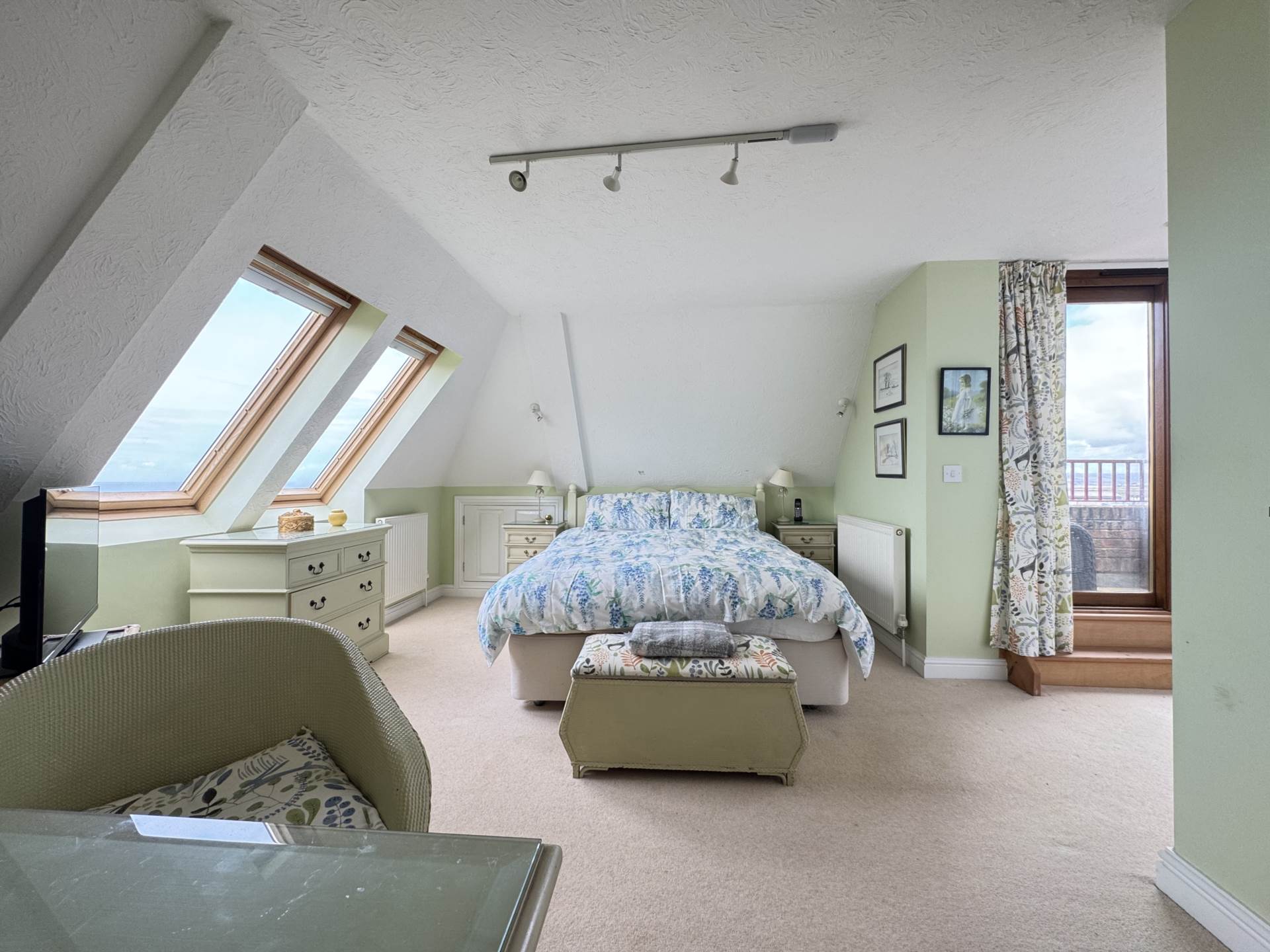 Additional Property Image 3 bedroom Apartment for sale in Bideford 9