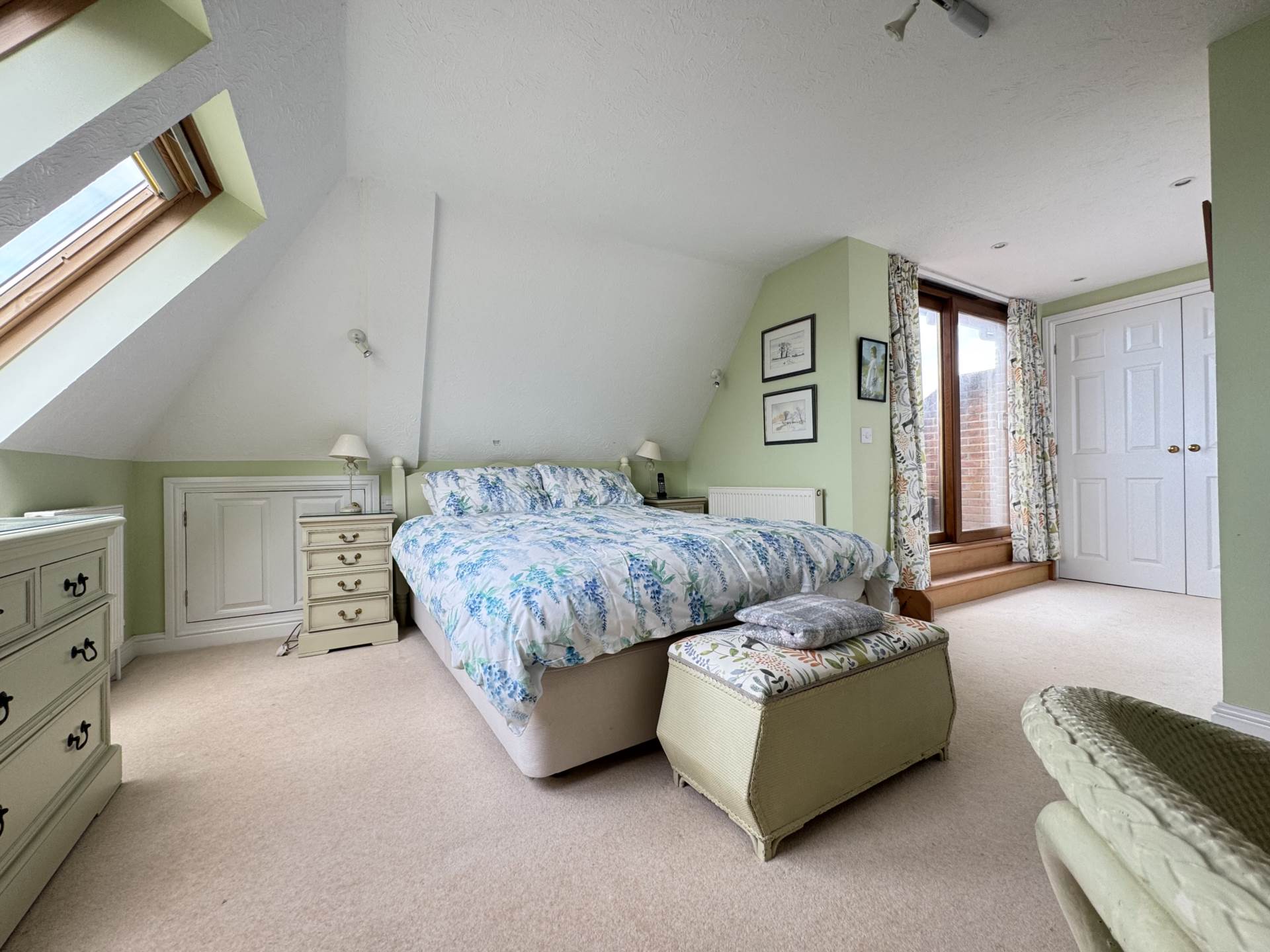 Additional Property Image 3 bedroom Apartment for sale in Bideford 10