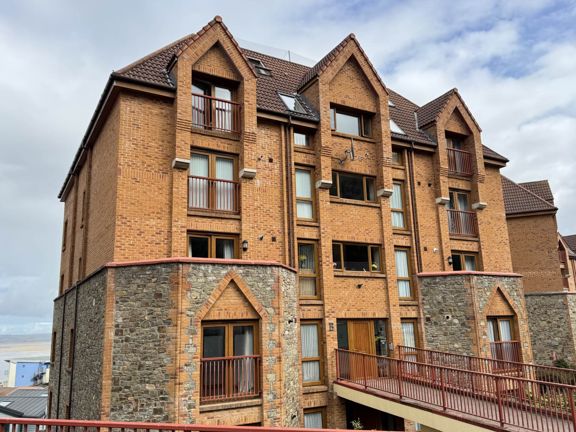 Additional Property Image 3 bedroom Apartment for sale in Bideford 16