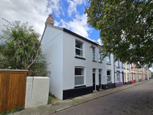 2 bedroom End of Terrace for sale in Bideford