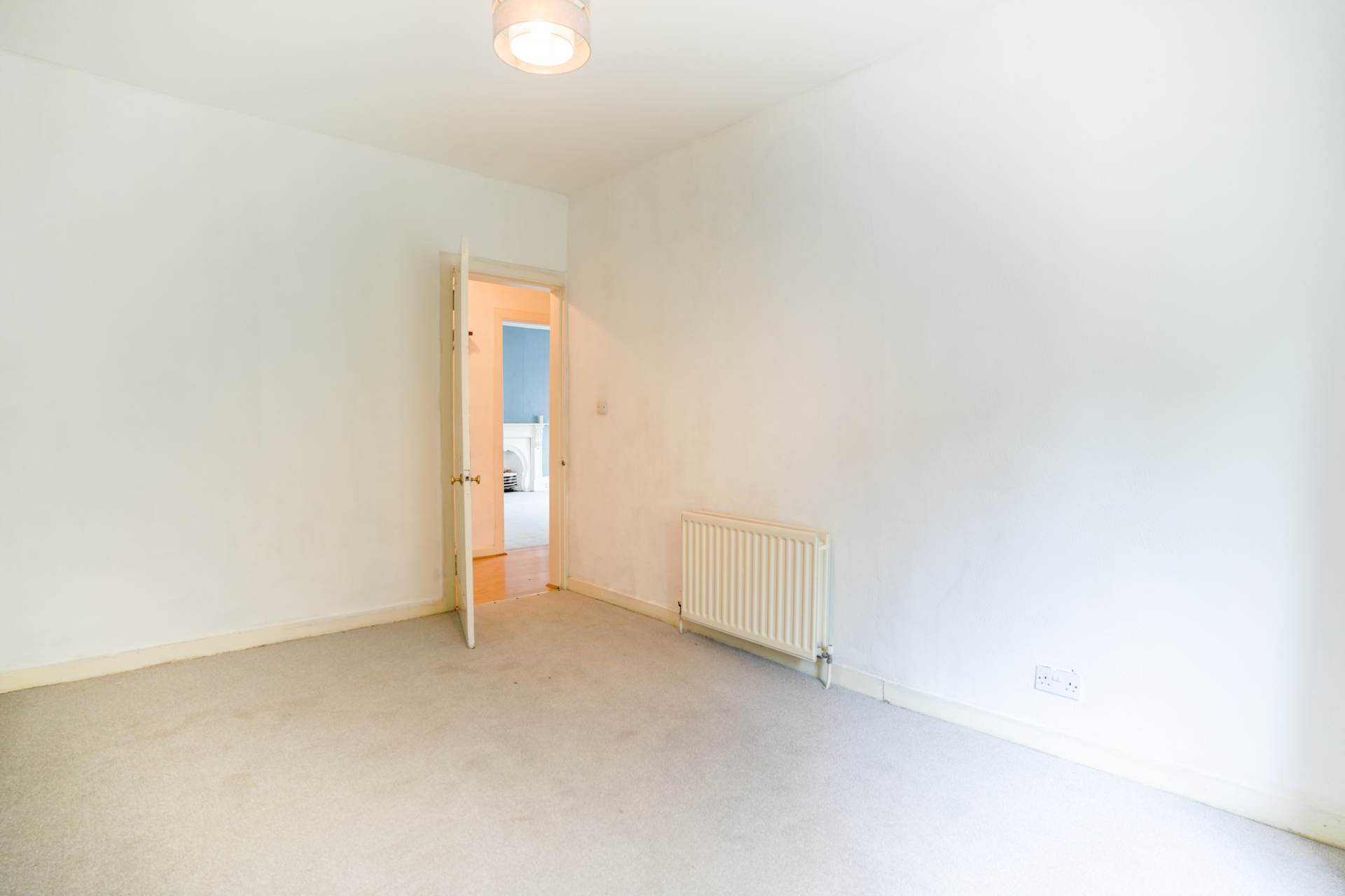 Additional Property Image 3 bedroom Flat for sale in Stewarton 6