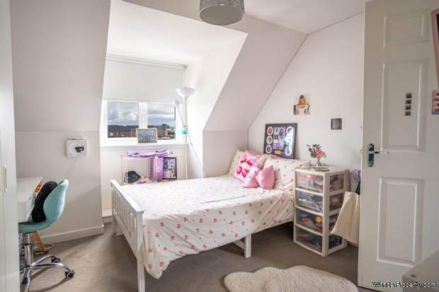 Additional Property Image 3 bedroom Terraced for sale in Stewarton 7