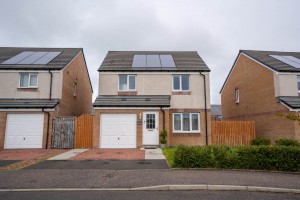3 bedroom Detached for sale in Stewarton