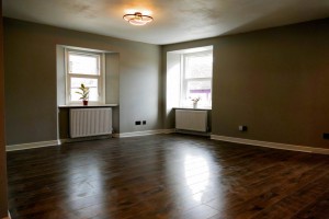 2 bedroom Flat to rent in Stewarton