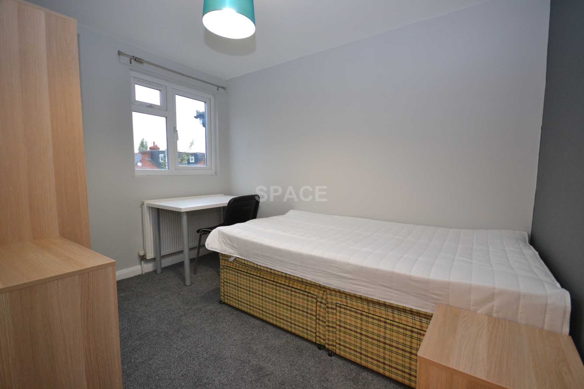 Additional Property Image 6 bedroom Terraced to rent in Reading 12