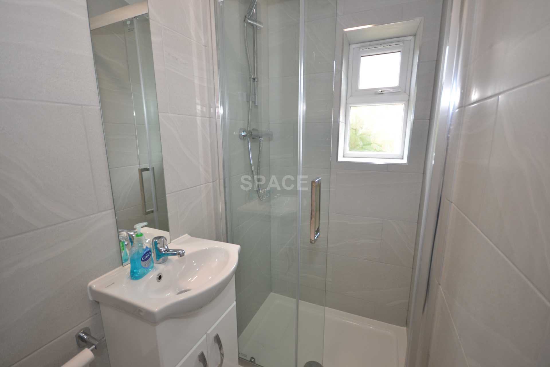 Additional Property Image 6 bedroom Terraced to rent in Reading 3