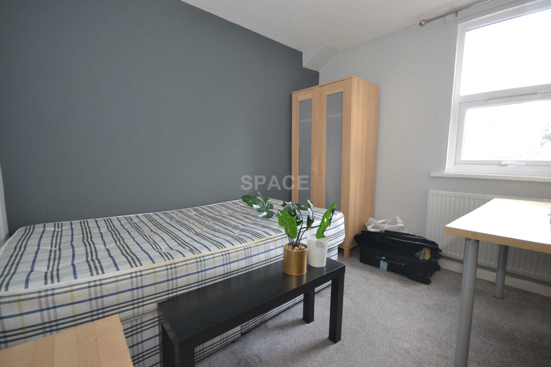 Additional Property Image 6 bedroom Terraced to rent in Reading 6