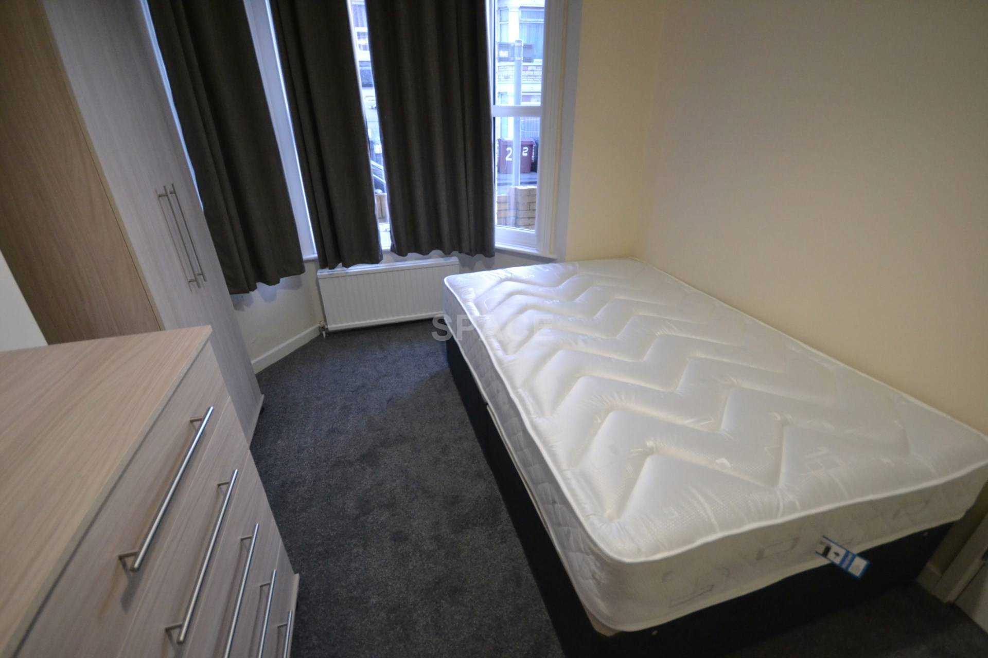 Additional Property Image 4 bedroom End of Terrace to rent in Reading 2