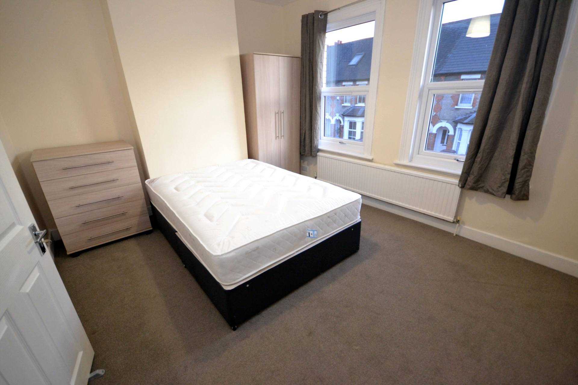 Additional Property Image 4 bedroom End of Terrace to rent in Reading 9