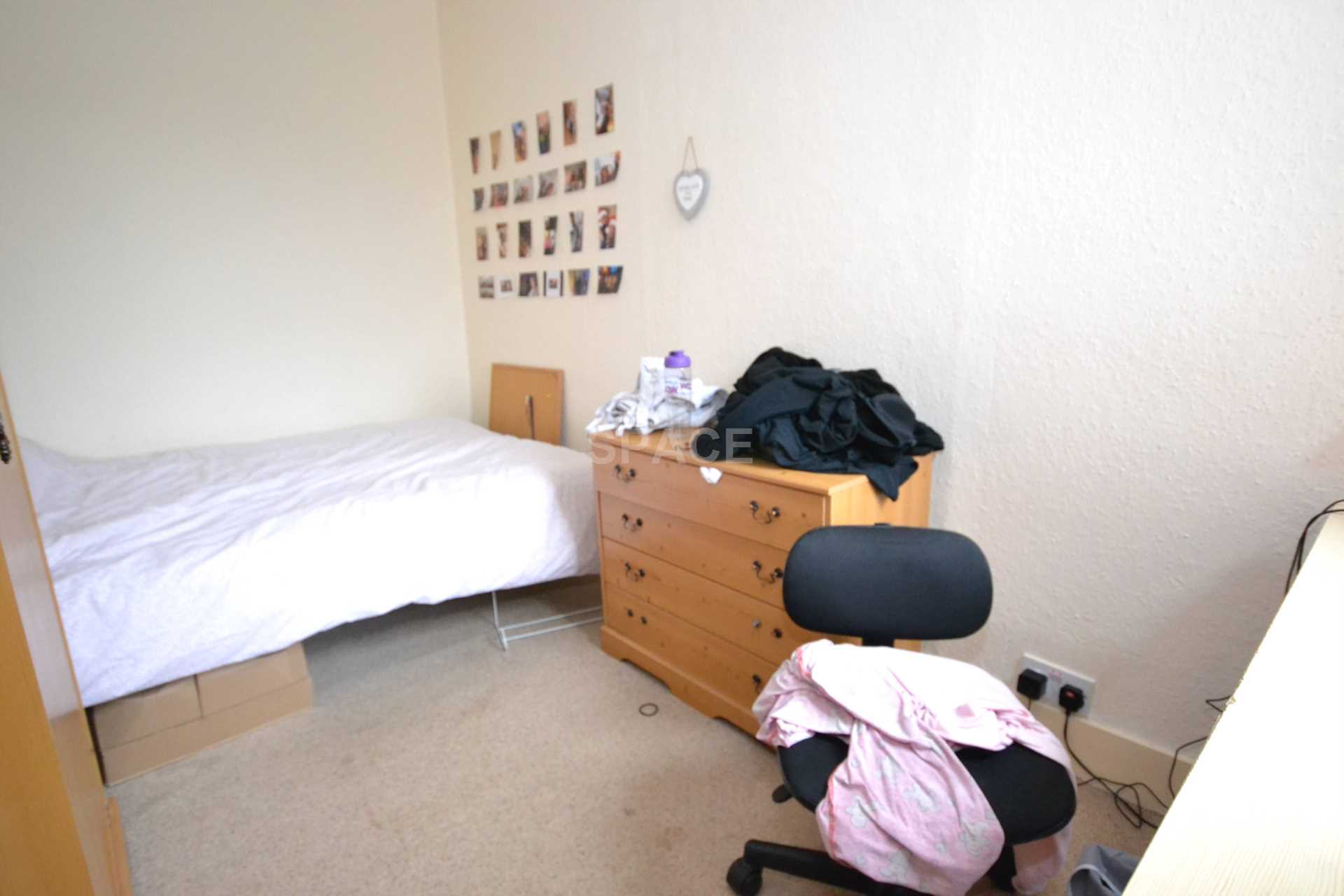 Additional Property Image 3 bedroom Terraced to rent in Reading 3